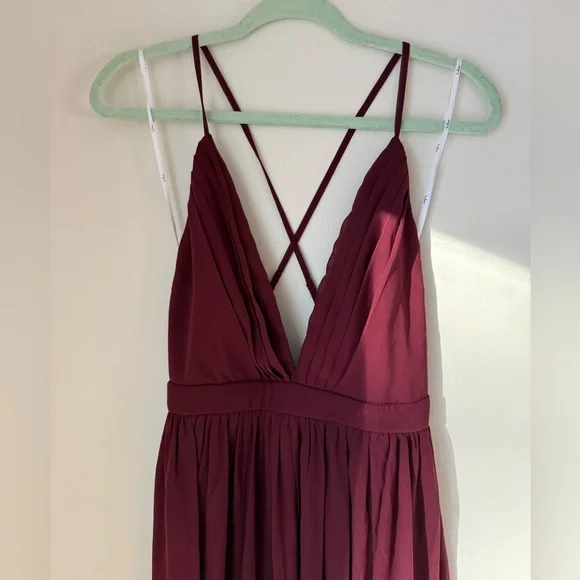 Lulu's NWT- Ballroom Bliss Burgundy Pleated Maxi Dress - Picture 2 of 6